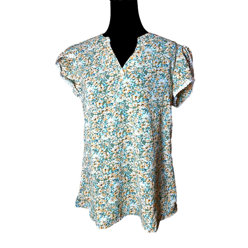NWT Anna-Kaci Floral Collarless V-Neck Short Puff Sleeve Blouse Tunic Size M